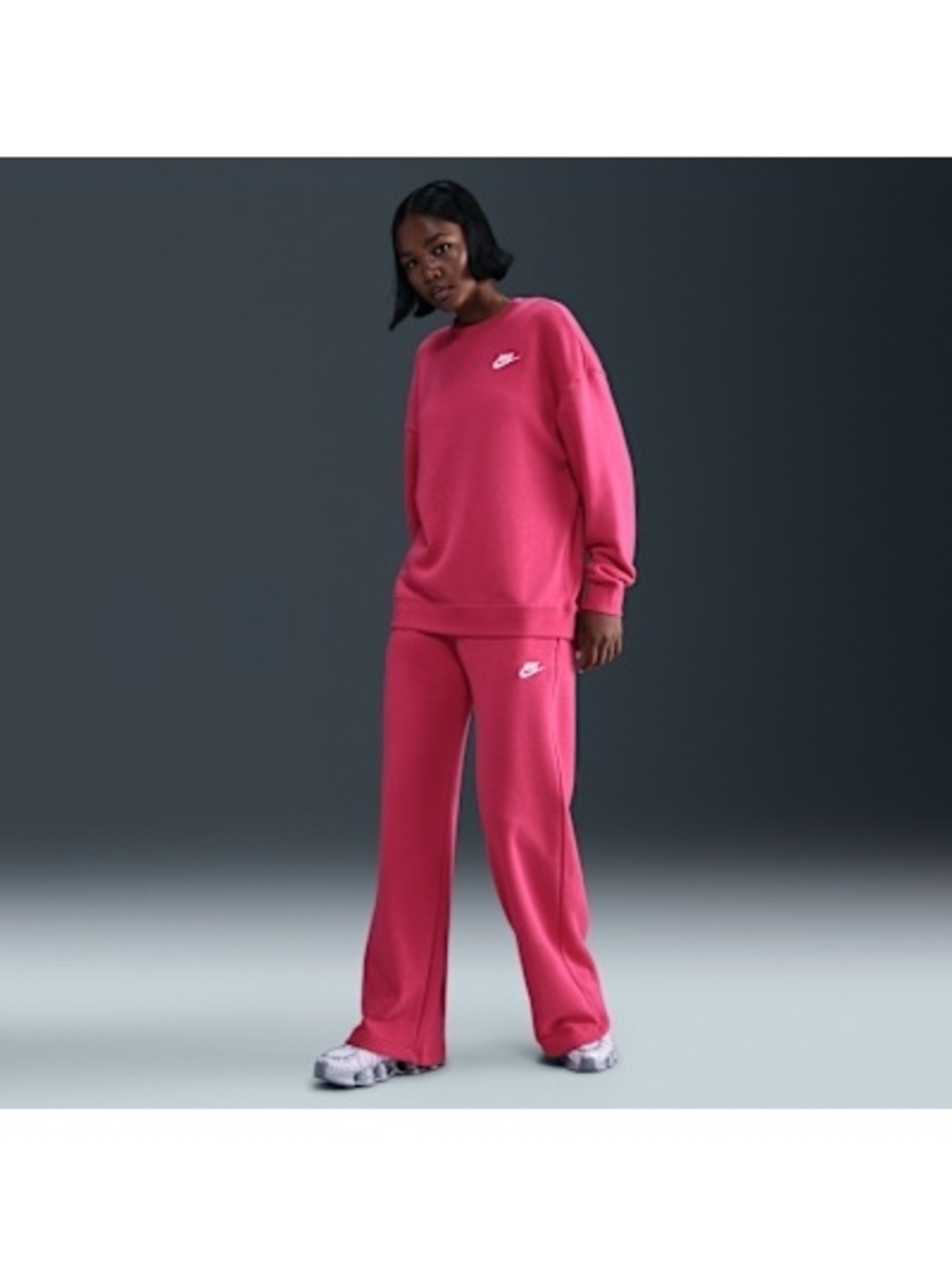 Nike Women's Pink Wide Leg Sweatpants Size G